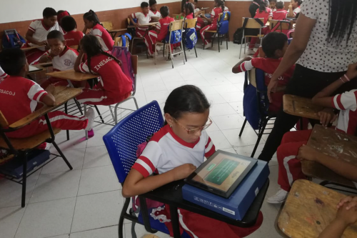 Empoderamiento digital en Manaure/ Empoderando niñas y niños, sobre innovación digital y juegos tecnológicos